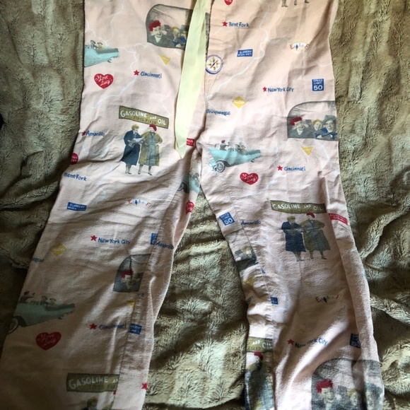 NICK&NORA LUCY CAR ROAD TRIP PJS, SZ L, MADE IN U.S, GUC-NO STAINS, VERY POPULAR - Picture 6 of 16